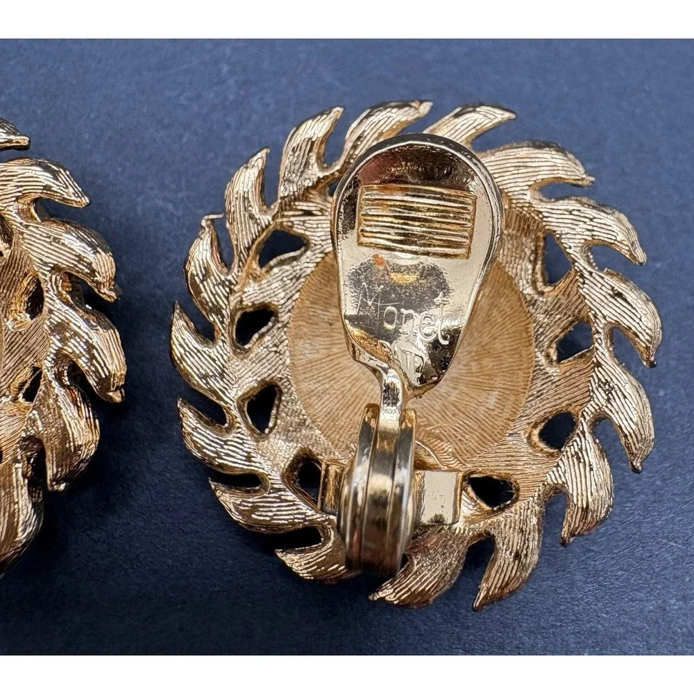 Vintage Monet Textured Round Dome Earrings Gold Tone Leaf Border Clip On Classic